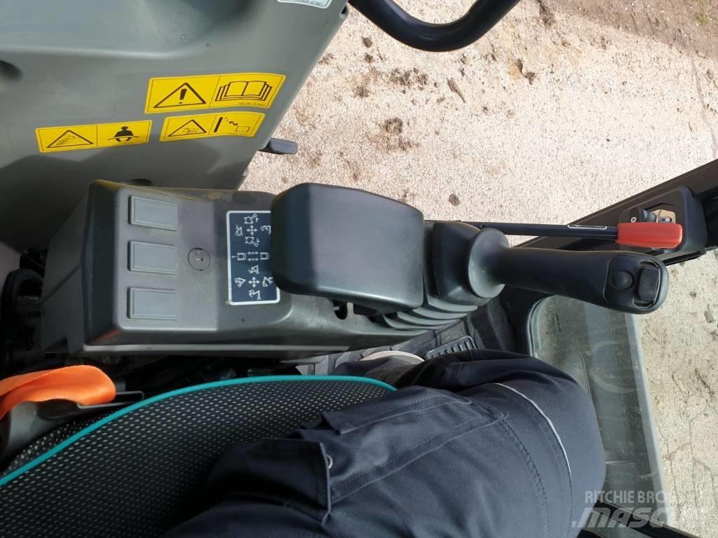 Kubota U 50-5 小型挖掘机