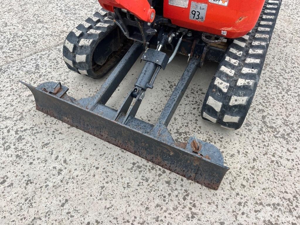 Kubota U 17-3 小型挖掘机