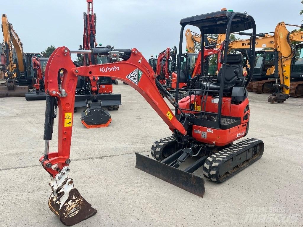 Kubota U 17-3 小型挖掘机
