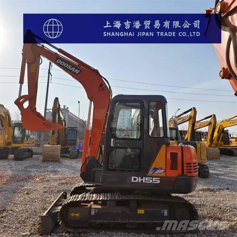 Doosan DH 55 小型挖掘机