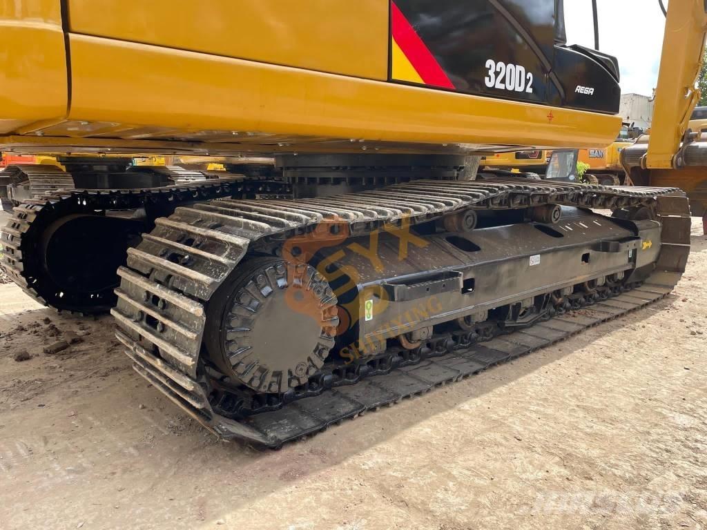 Catvik 320 D 履带挖掘机