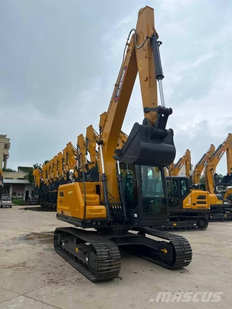 XCMG XE135GA 履带挖掘机