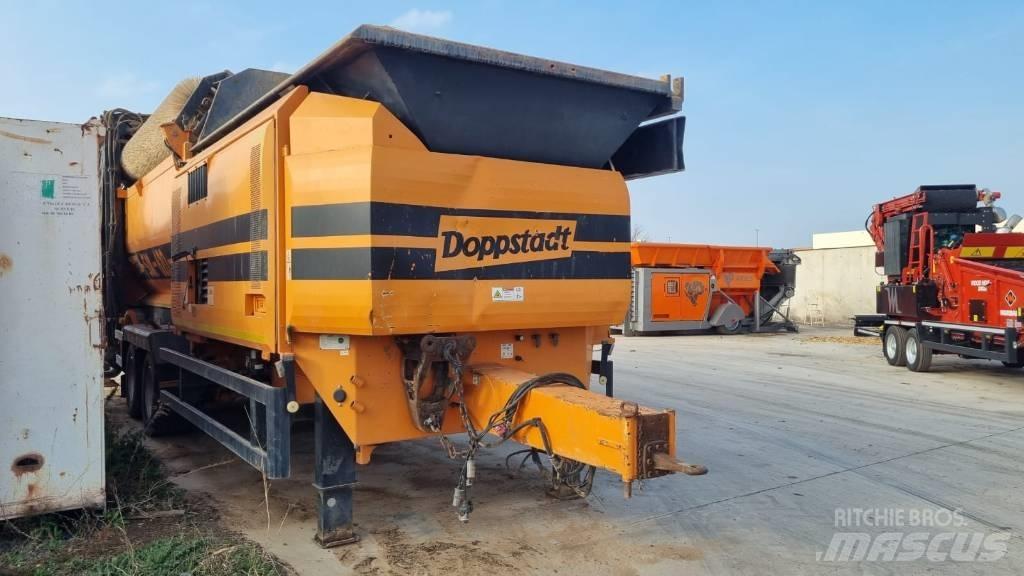 Doppstadt SM 620 矿石筛