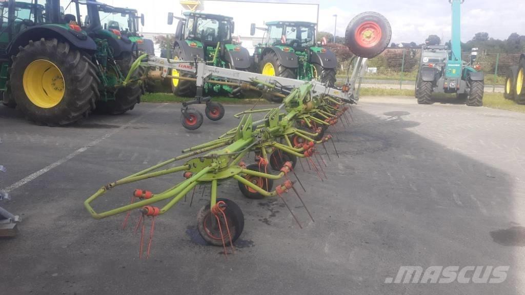 CLAAS VOLTO 1300 T 犁耙和摊草机