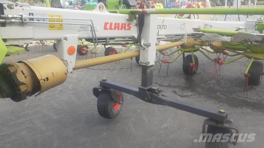 CLAAS VOLTO 1300 T 犁耙和摊草机