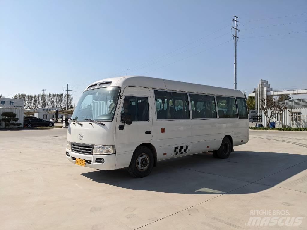 Toyota Coaster 公路客运汽车