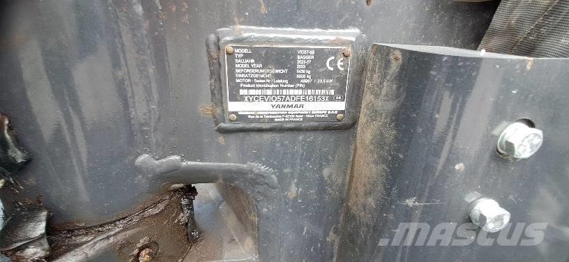 Yanmar VIO57-6B 小型挖掘机