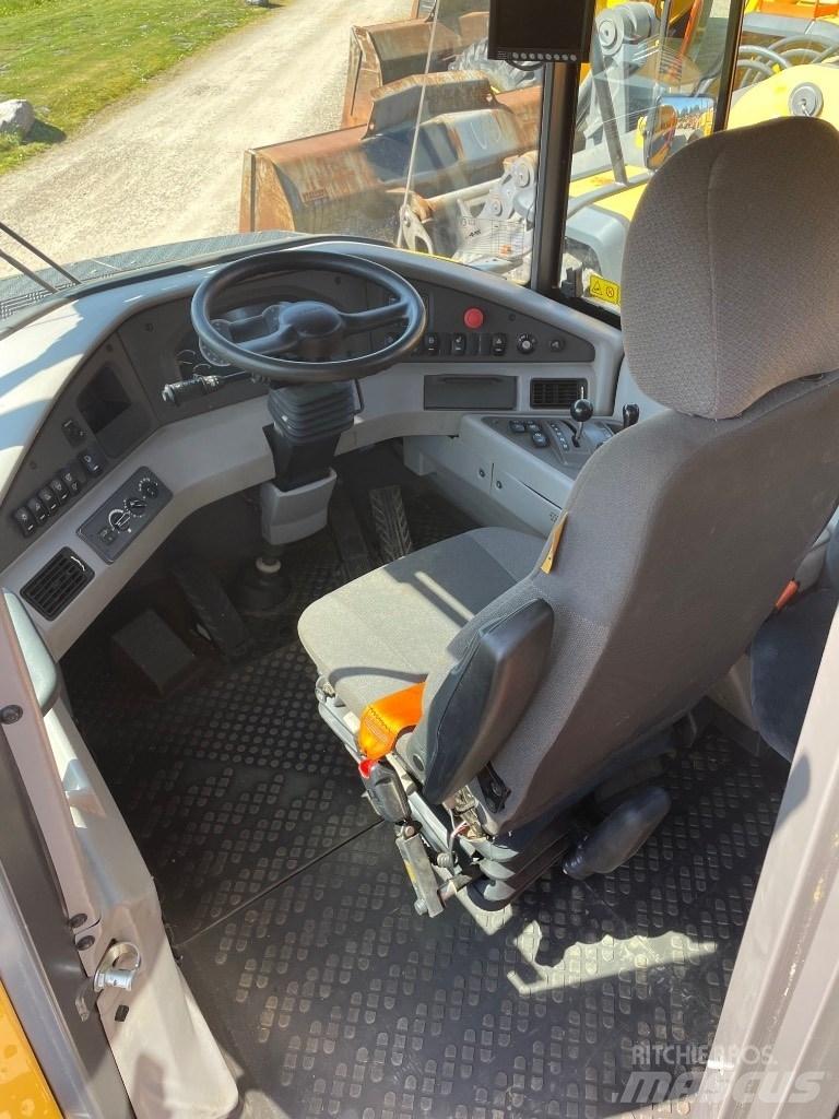 Volvo A30G 铰接式自卸车