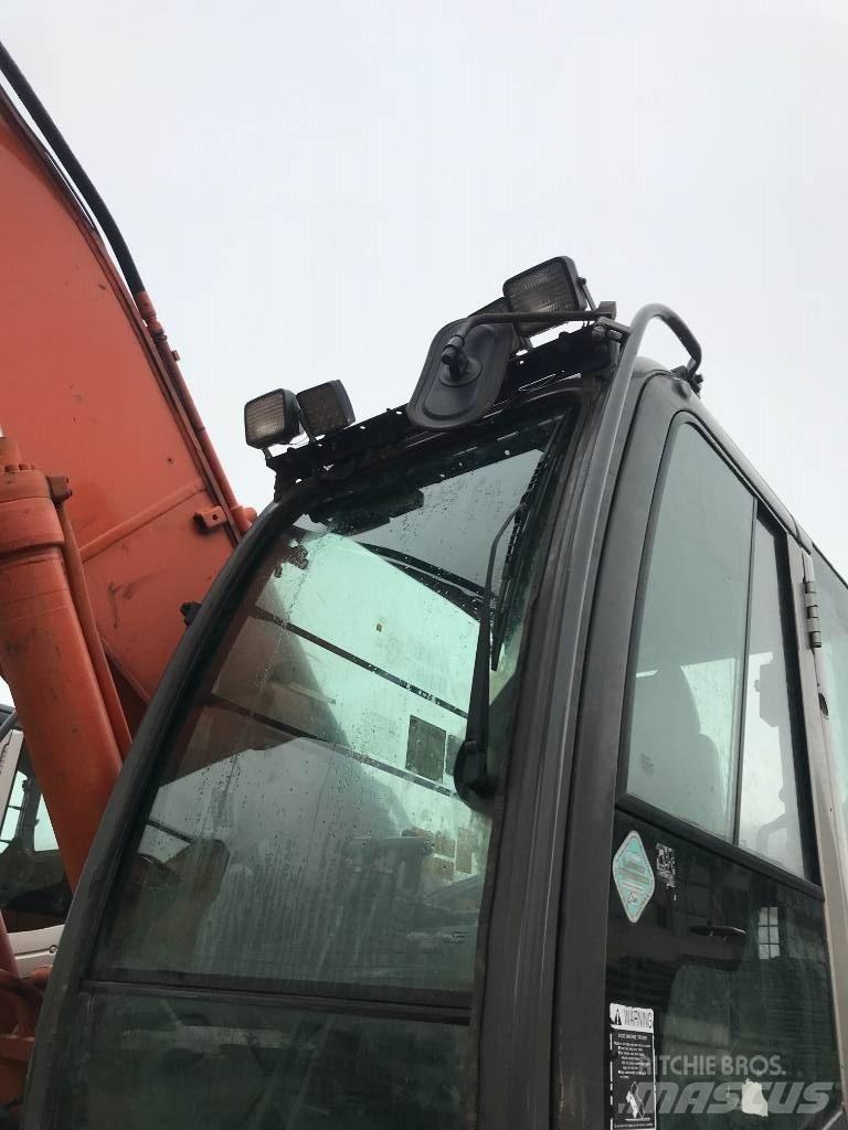 Hitachi ZX 280 履带挖掘机