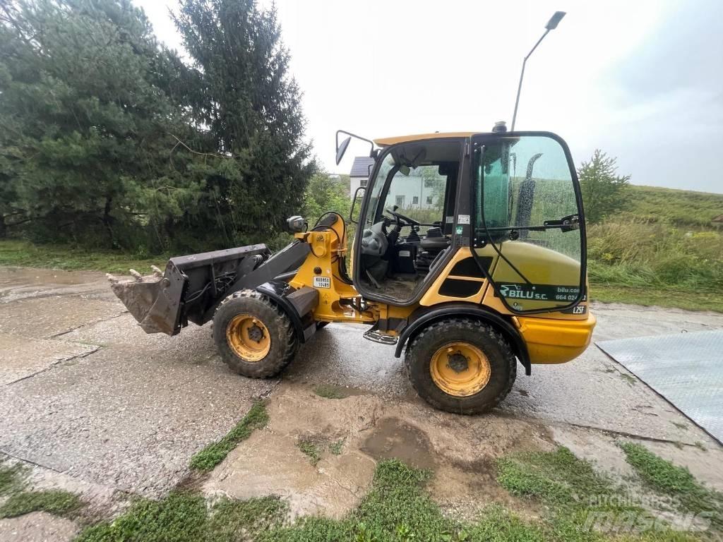 Volvo L 25 轮式装载机