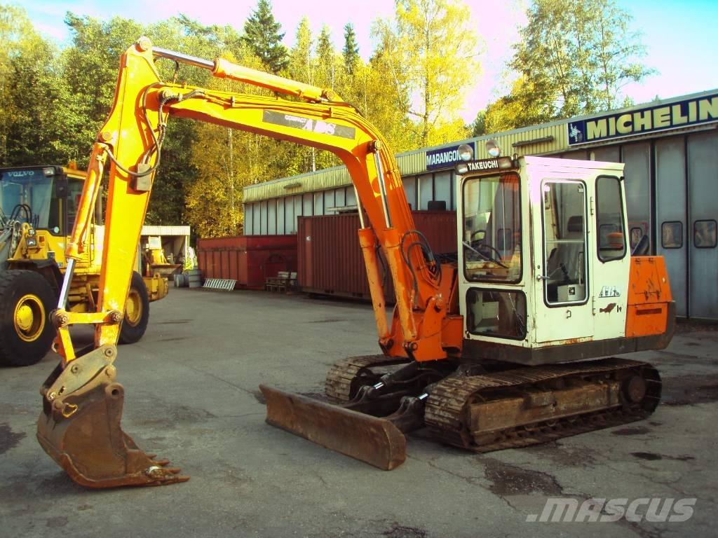 Takeuchi TB 68 S 小型挖掘机