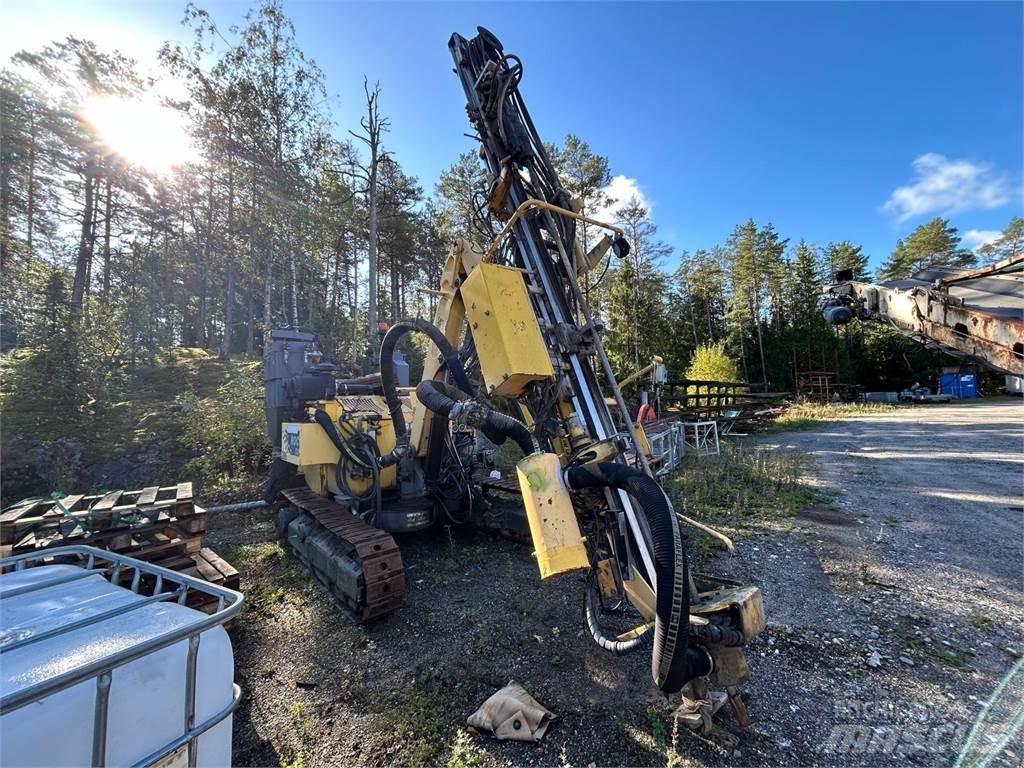Atlas Copco Roc D3 钻孔机