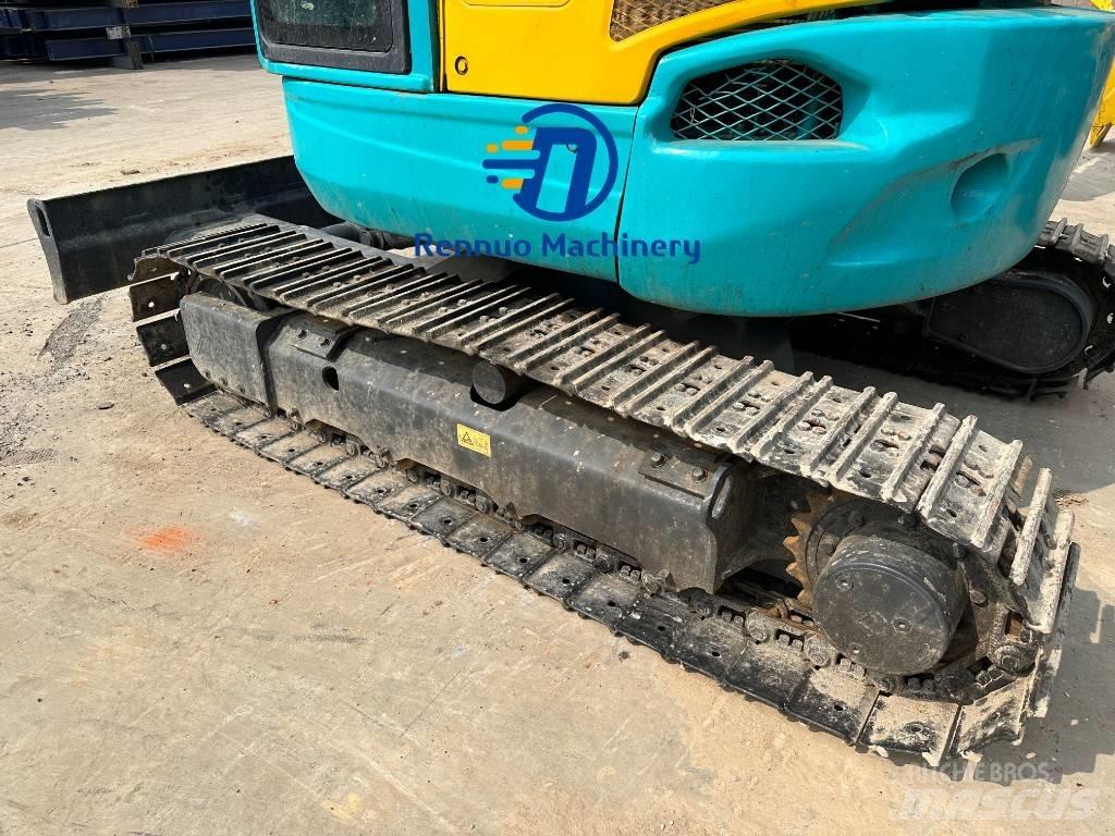Kubota U 35 小型挖掘机