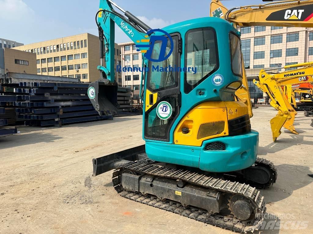 Kubota U 35 小型挖掘机