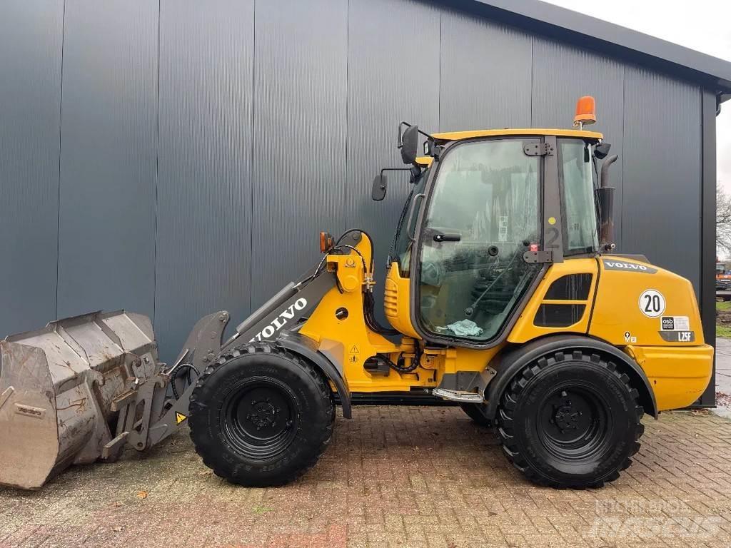 Volvo L25f 轮式装载机