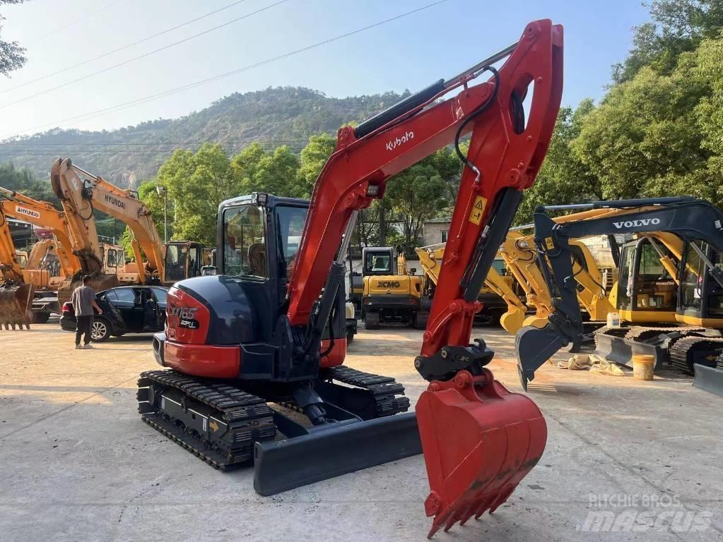 Kubota KX165-5 小型挖掘机