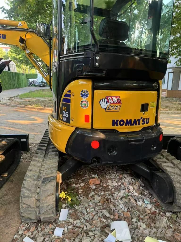 Komatsu PC 35 MR-3 小型挖掘机