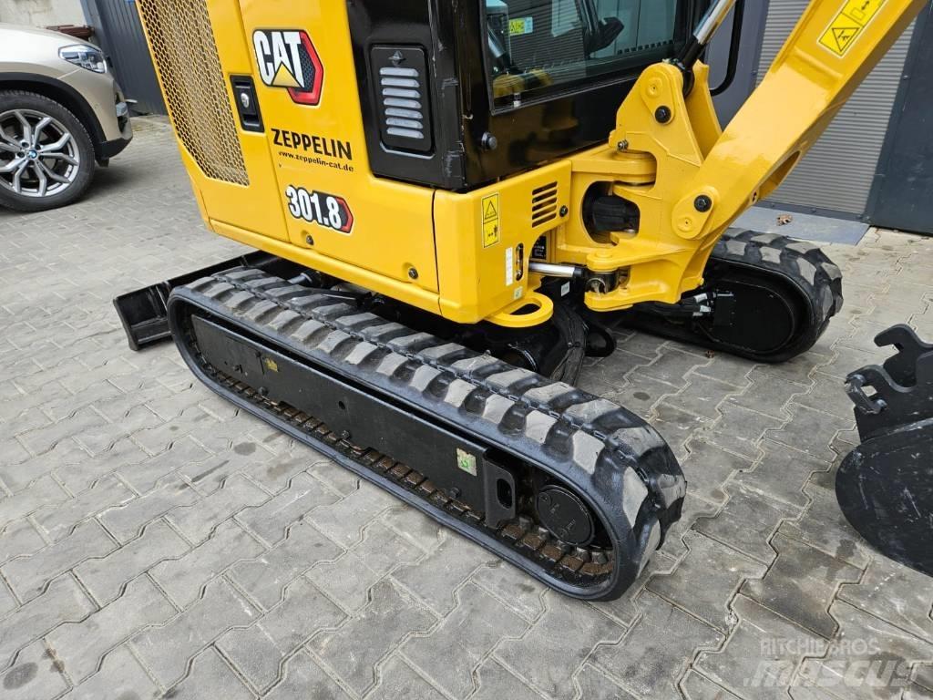 CAT 301.8 小型挖掘机