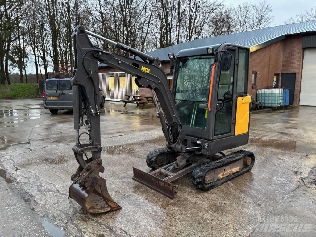 Volvo EC 20 E 小型挖掘机