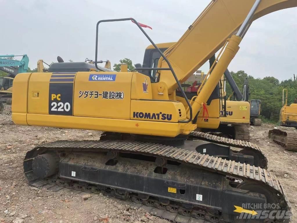 Komatsu pc220-7 履带挖掘机