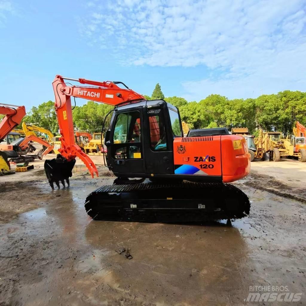 Hitachi ZX 120 履带挖掘机