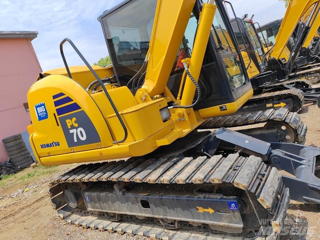 Komatsu PC 70 小型挖掘机
