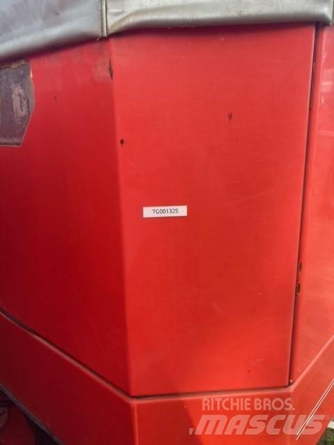 Kuhn Axis 30.1 液肥喷雾机