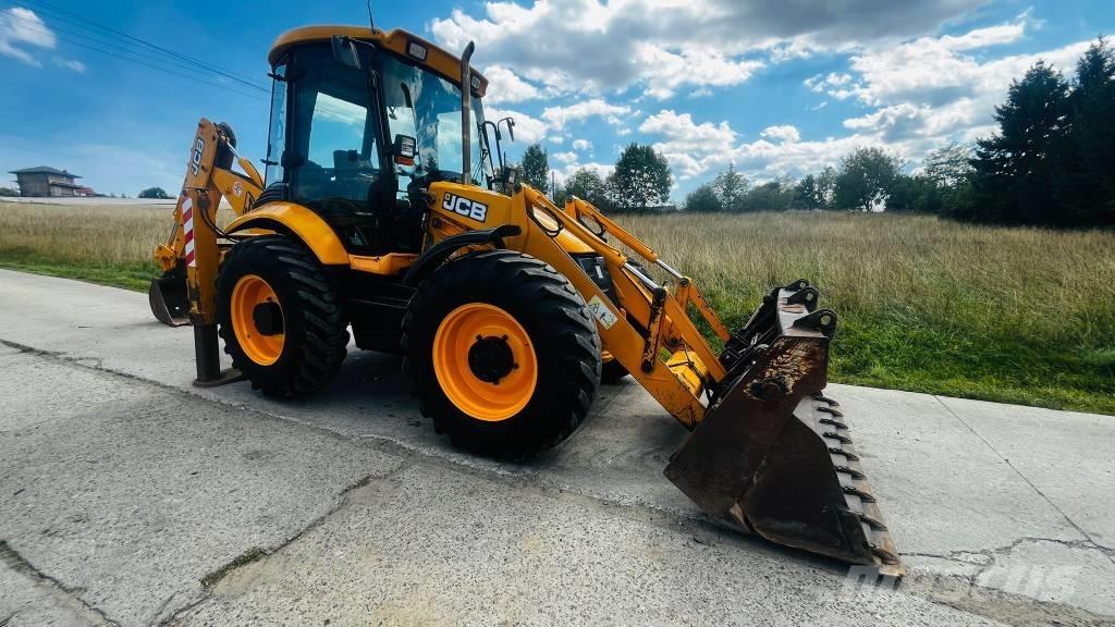 JCB 4CX 反铲装载机