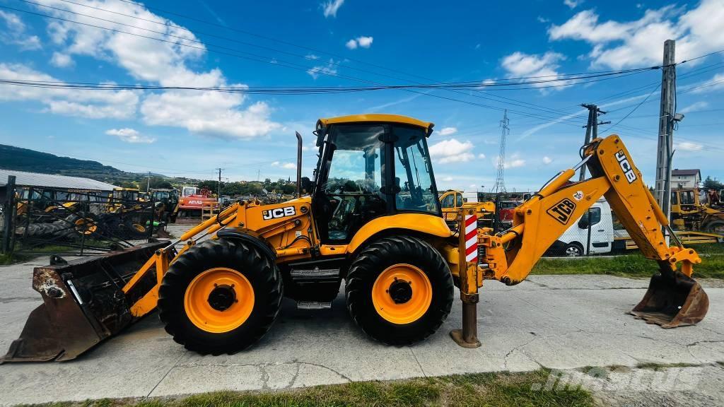 JCB 4CX 反铲装载机