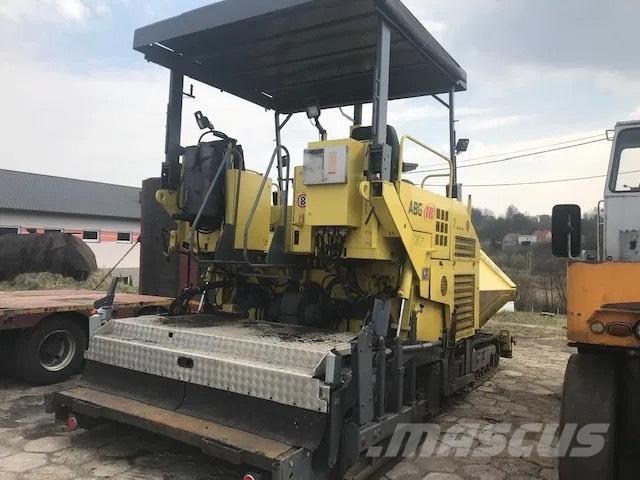 ABG Titan 326 沥青摊铺机