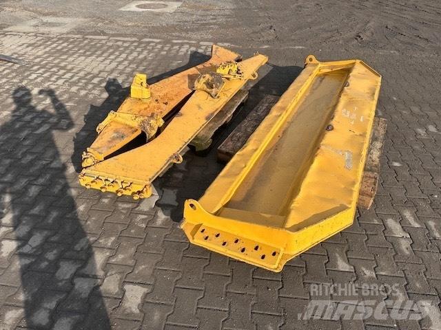 CAT 730 KLAPA 铰接式自卸车
