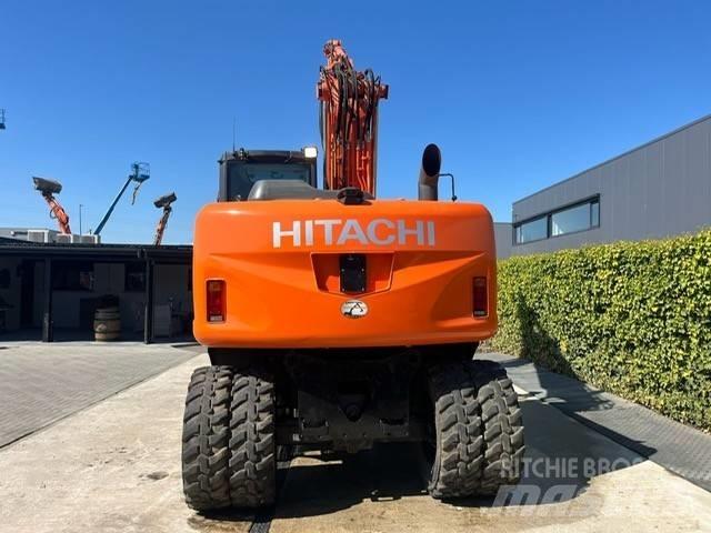 Hitachi 140W-5B 轮式挖掘机