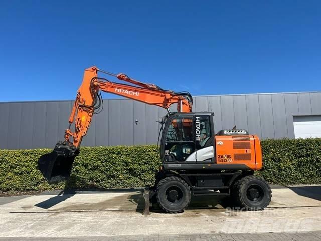 Hitachi 140W-5B 轮式挖掘机