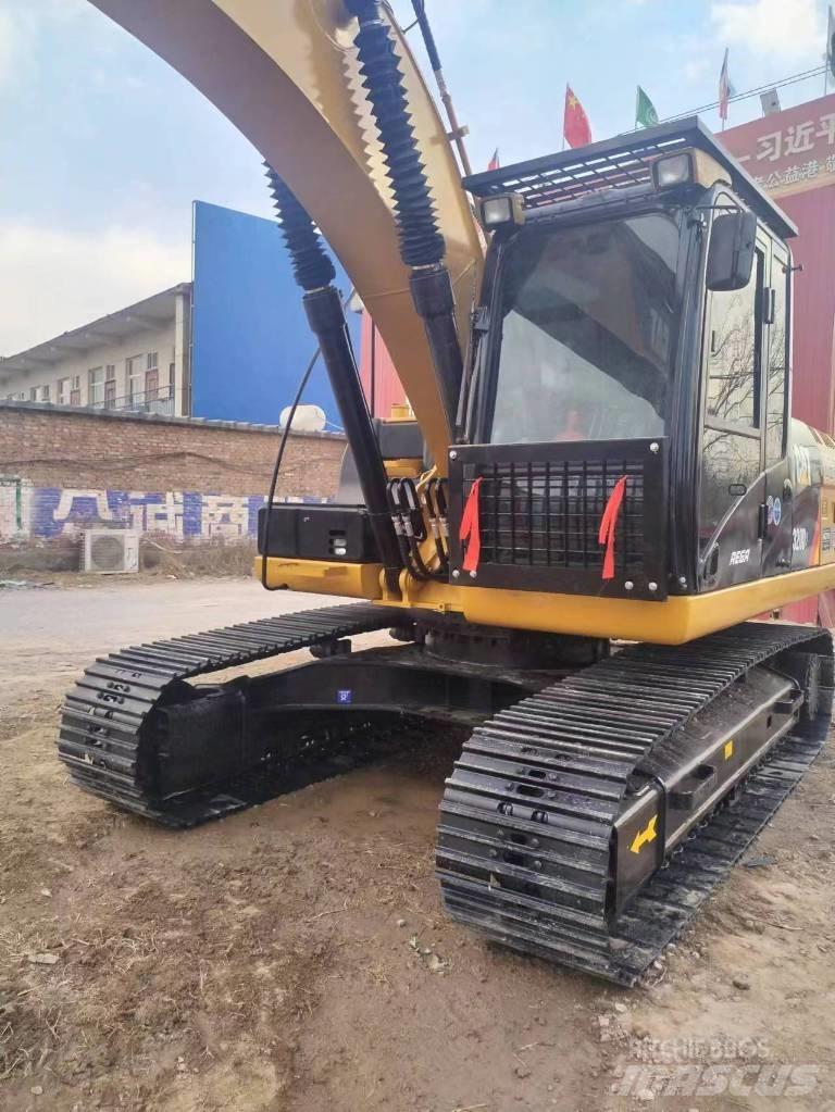 CAT 320 D 履带挖掘机