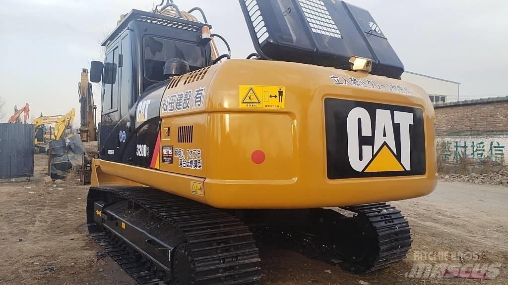CAT 320 D 履带挖掘机