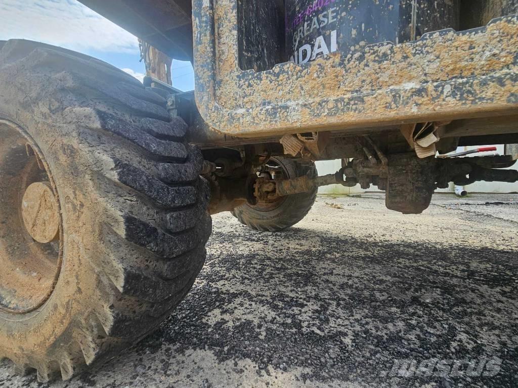 Hyundai HW60 轮式挖掘机