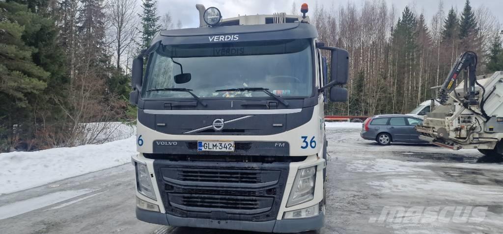 Volvo FM 330 垃圾车