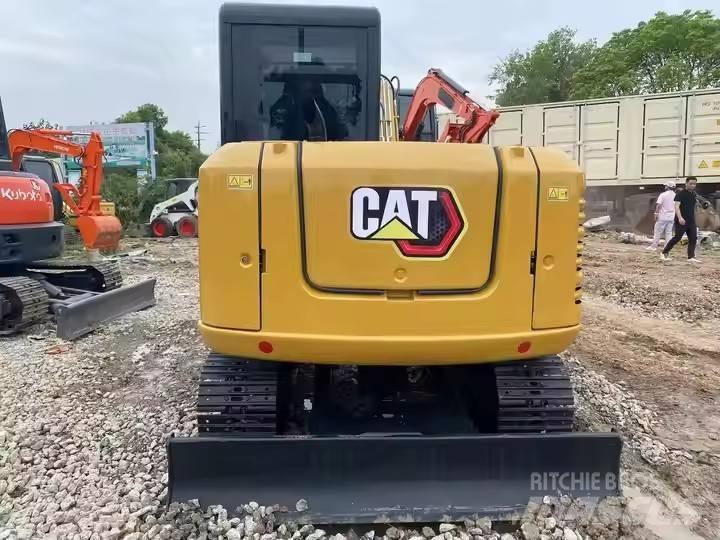 CAT 305.5 E 2 履带挖掘机