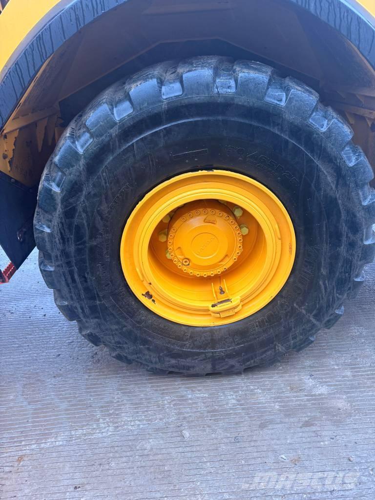 Volvo A 30 G 铰接式自卸车