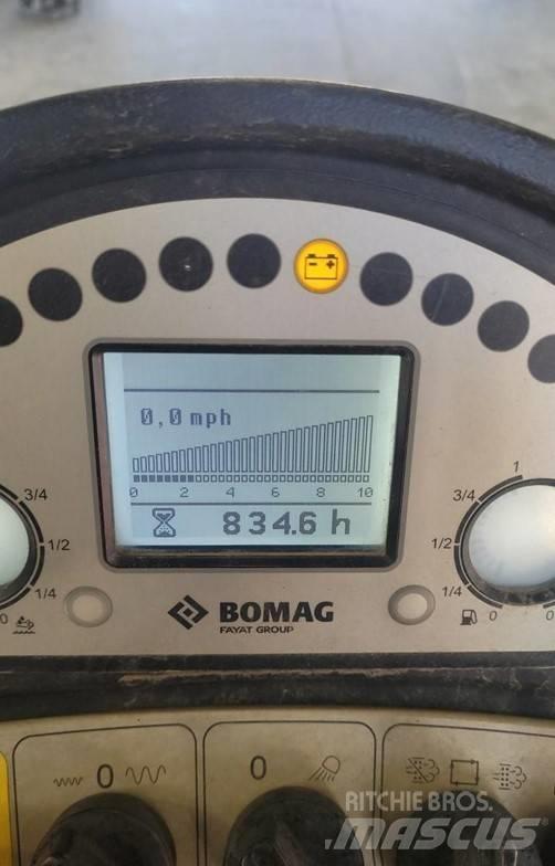 Bomag BW177D-5 单轮压路机