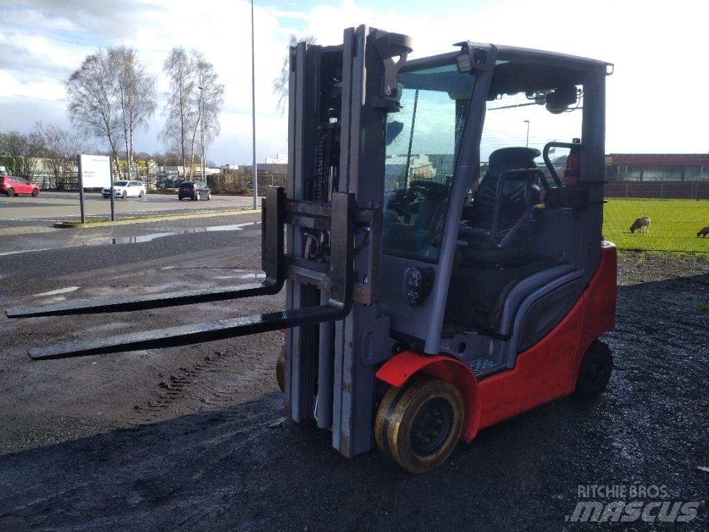 Jungheinrich TFG 320 天然气叉车