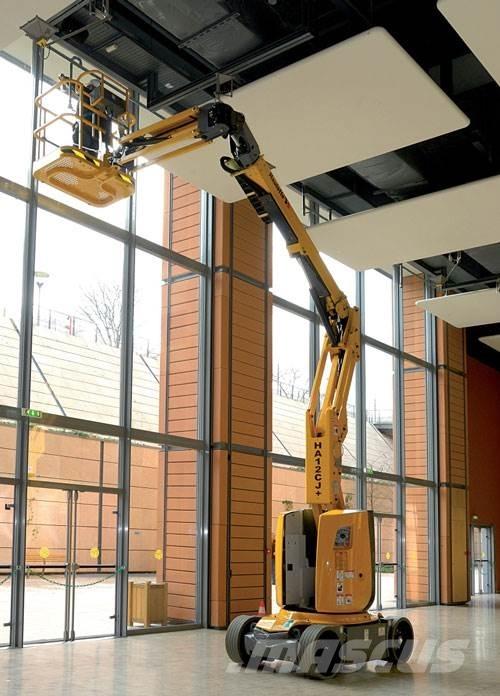 Haulotte HA12 CJ+ 曲臂高空工作平台