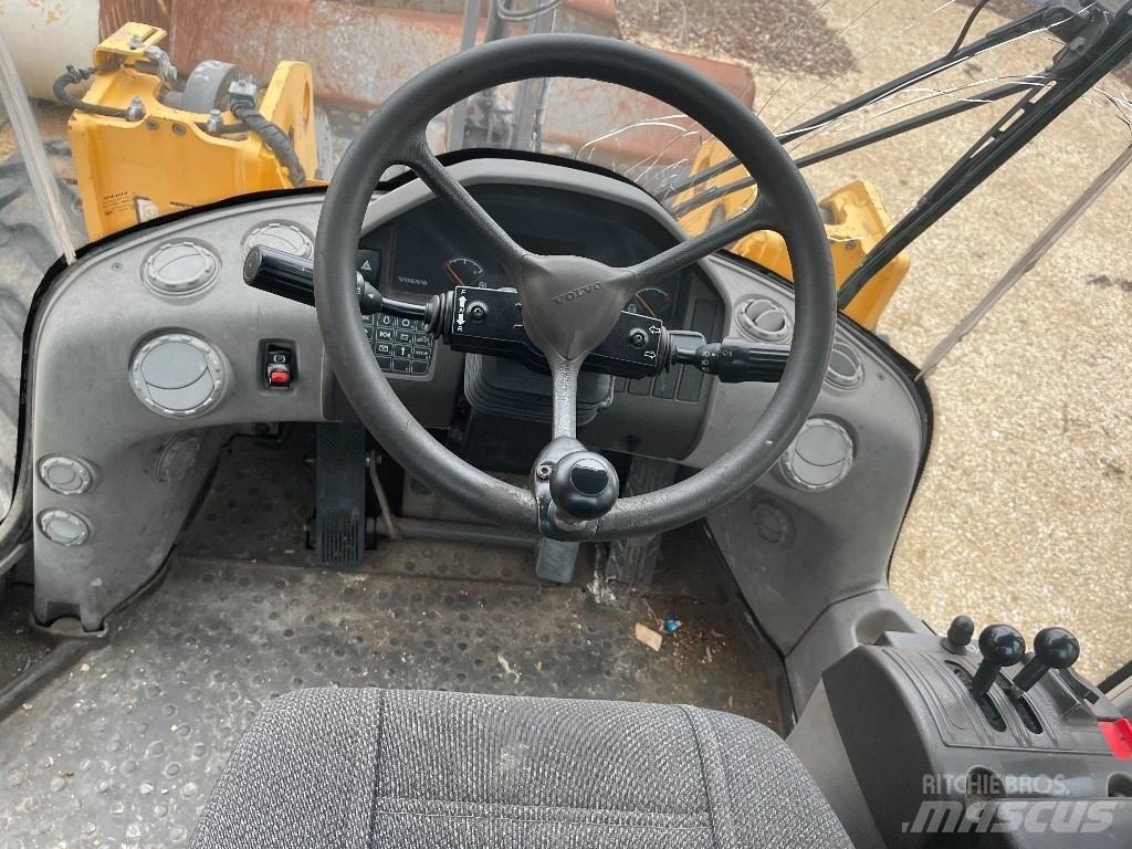 Volvo L 90 G 轮式装载机