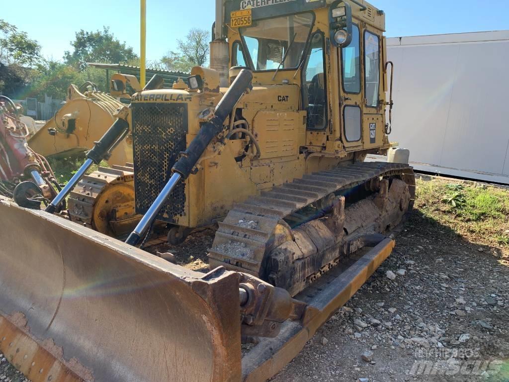 CAT D5B 履带式推土机