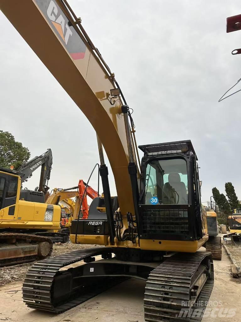 CAT 320 D 履带挖掘机