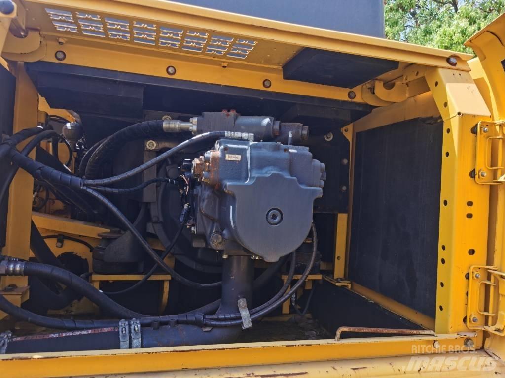 Komatsu PC 450-8 履带挖掘机