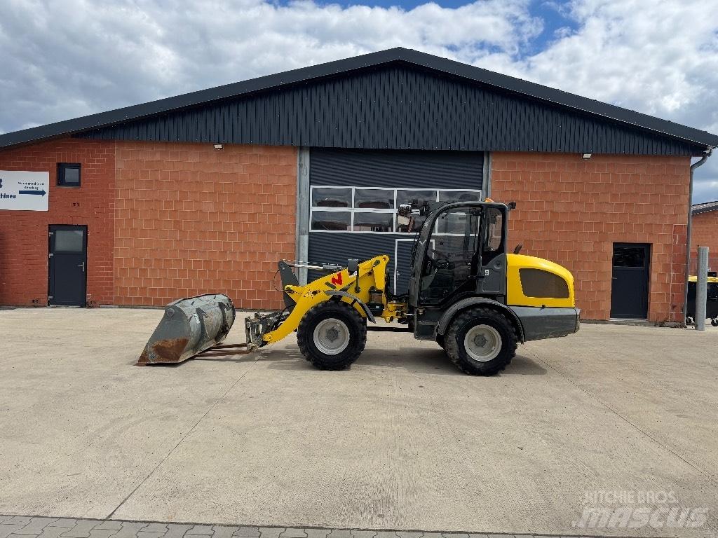 Wacker Neuson WL 44 轮式装载机