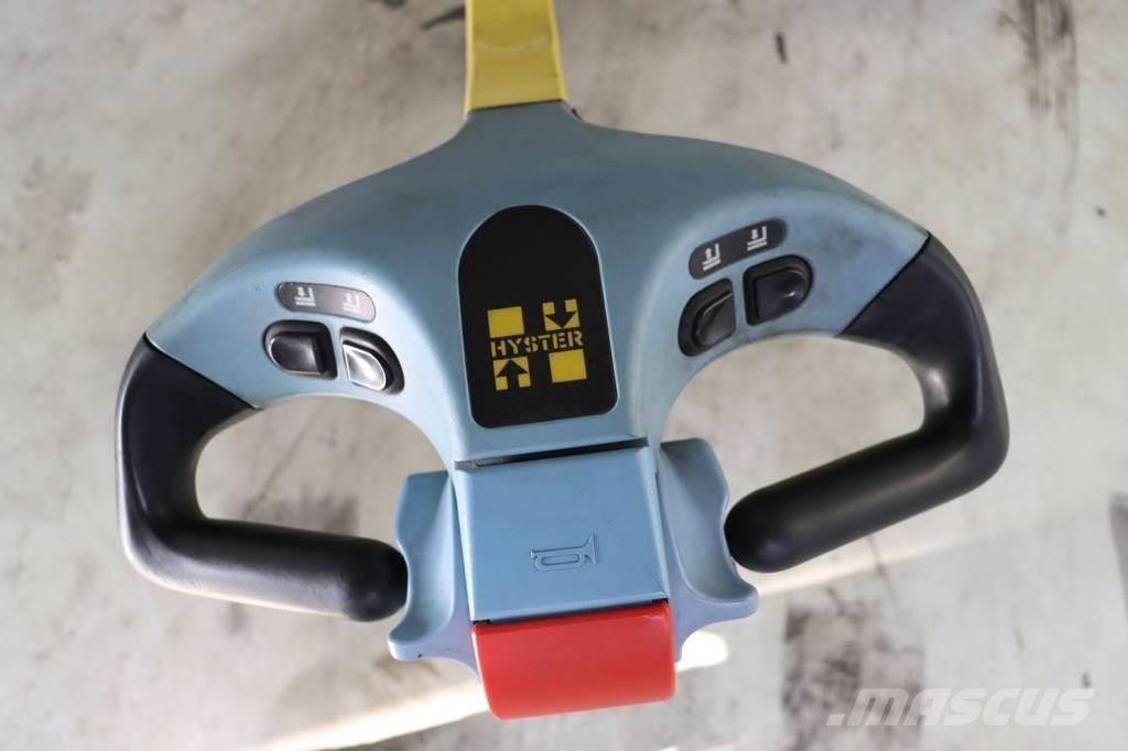 Hyster S1.4-46 手推堆垛车