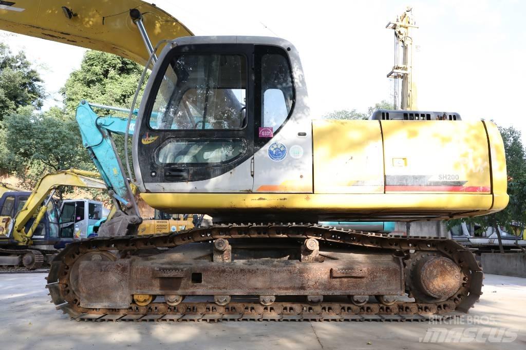Sumitomo SH200A3 履带挖掘机