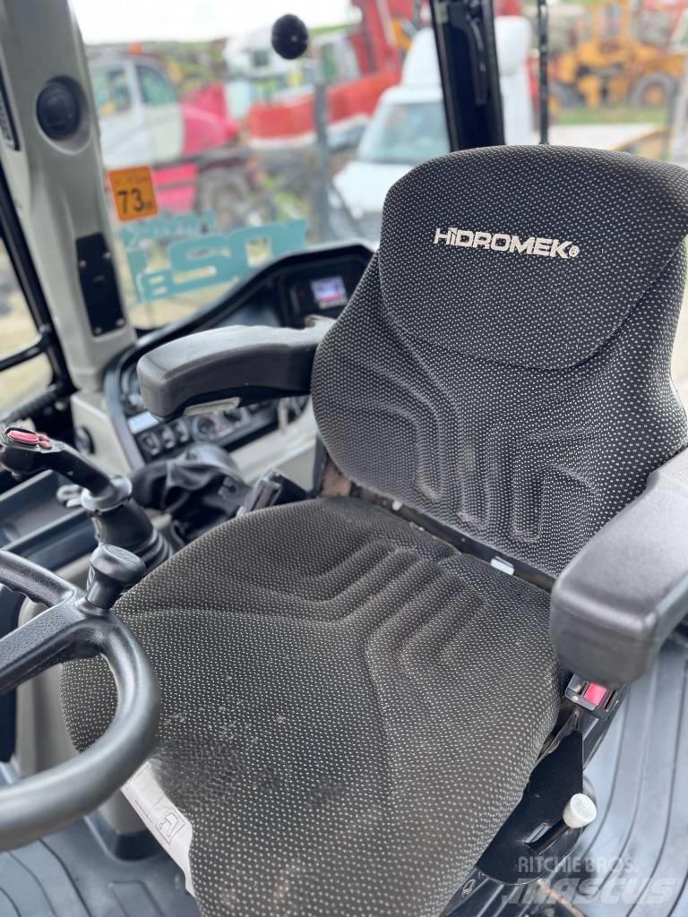 Hidromek HMK 102B 反铲装载机